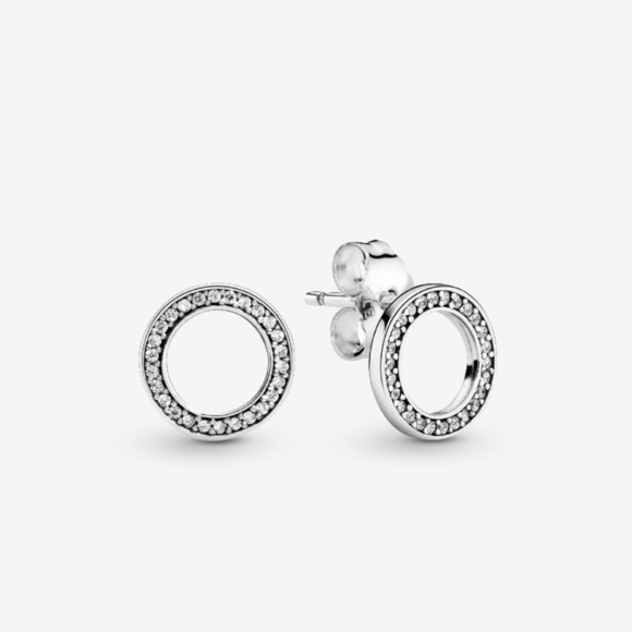 Chic CZ Silver Sparking Circle Stud Earrings - Picture 1 of 3